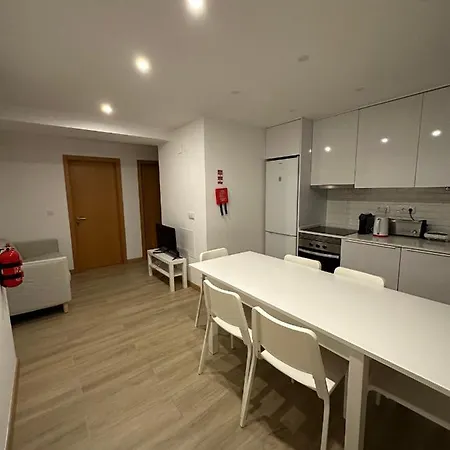 Carcavelos Beach Walking Distance Pensjonat *